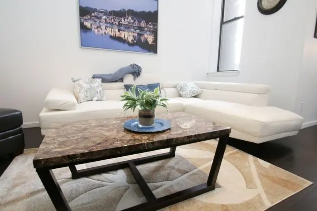 Luxury Apart Daire, 3 Yatak Odası, Şehir Manzaralı, Köşe (1 King, 2 Queen Beds, & 1 Double)