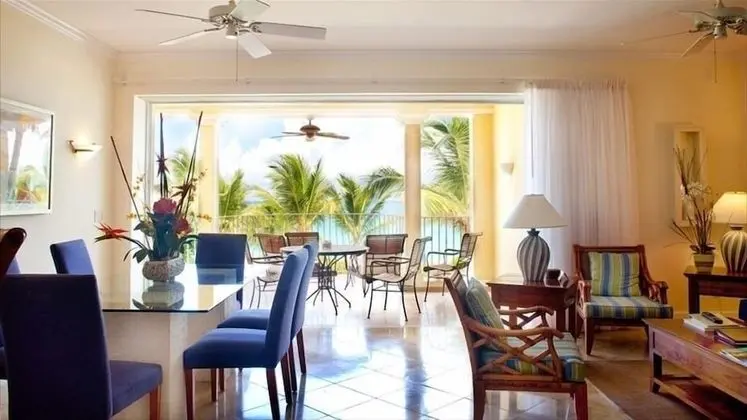 1 Bedroom Ocean Front Villa