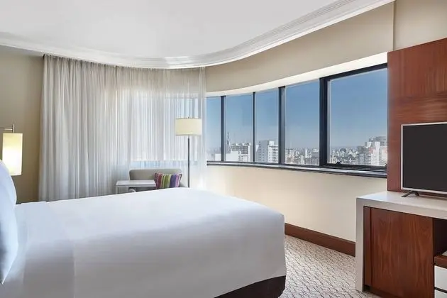 Oda, 1 Büyük (Queen) Boy Yatak