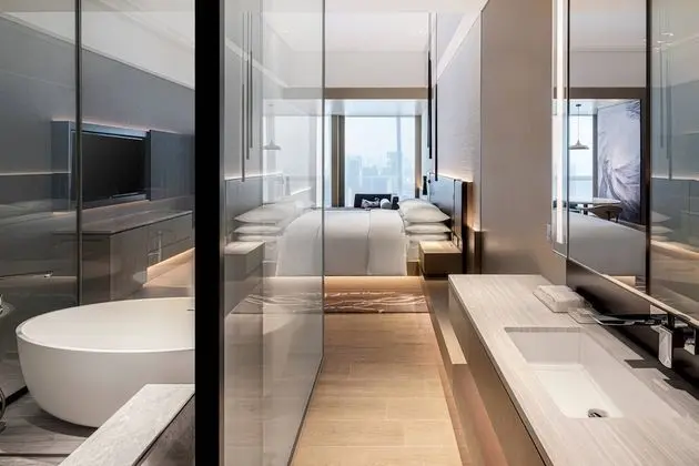 Oda, 2 Çift Kişilik Yatak, Sigara İçilmez, Şehir Manzaralı