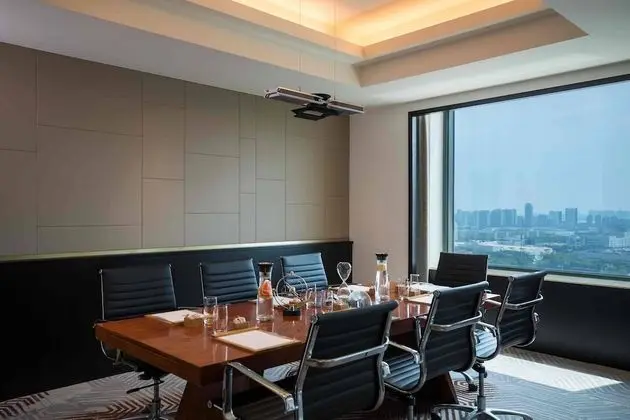 Club Oda, 2 Çift Kişilik Yatak, Şehir Manzaralı