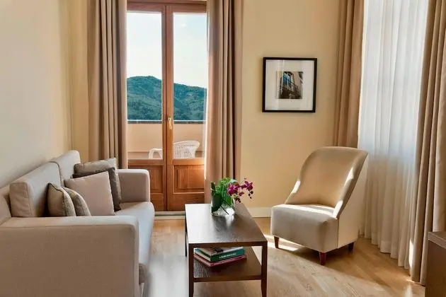 Deluxe Oda, 1 En Büyük (King) Boy Yatak, Balkon, Manzaralı