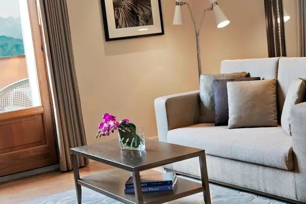 Deluxe Süit, 1 Yatak Odası, Balkon