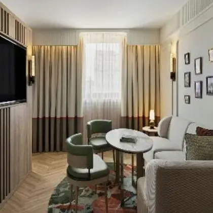 JUNIOR SUITE