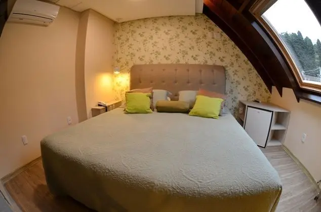 Deluxe Süit, Sıcak Su Küveti