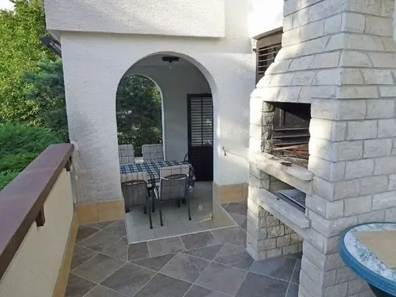 Ev (Renata - 3 bedrooms - H(6+1))