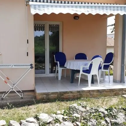 Apart Daire (Renatare - close to the sea with park)