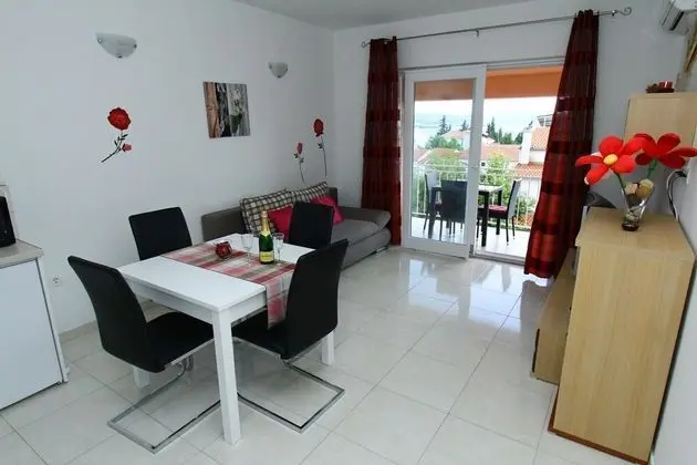 Apart Daire (Renato - 150 m from beach - A2(2+2))