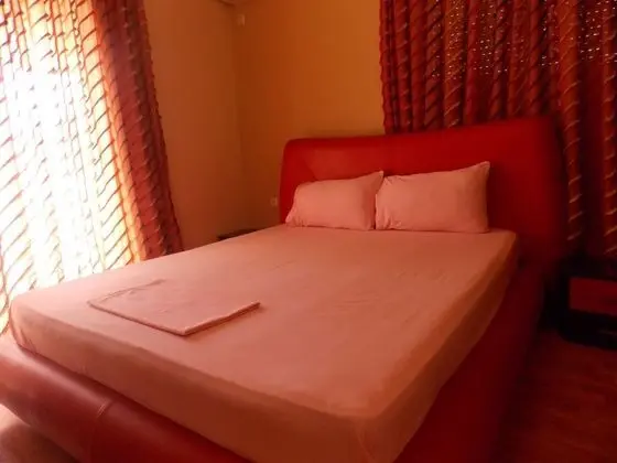 Tek Büyük Yataklı Oda, Balkon