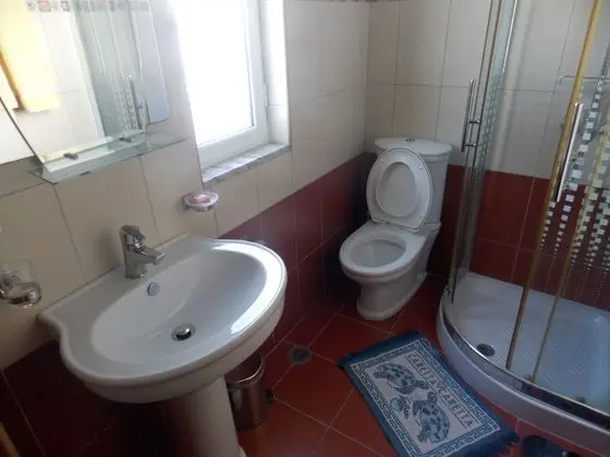 Tek Büyük Yataklı Oda, Balkon