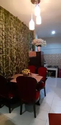 Deluxe Tek Büyük Yataklı Oda (Deluxe Double Room (Sharing Bathroom))