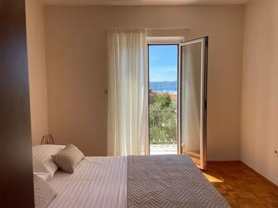 Apart Daire (Renci - 100 m from sea - A1(8+2))