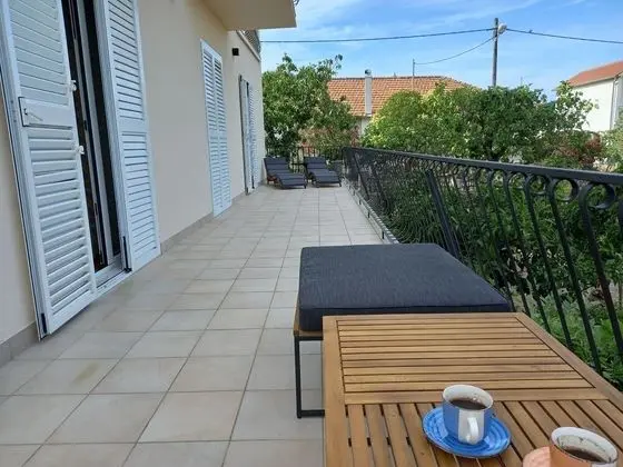 Apart Daire (Renci - 100 m from sea - A1(8+2))