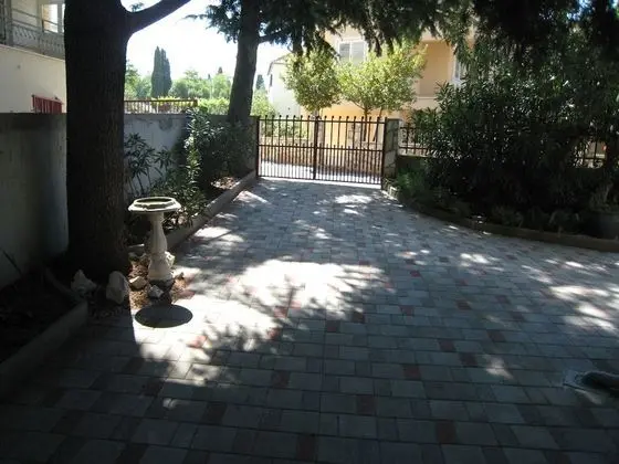 Apart Daire (Renci - 100 m from sea - A1(8+2))