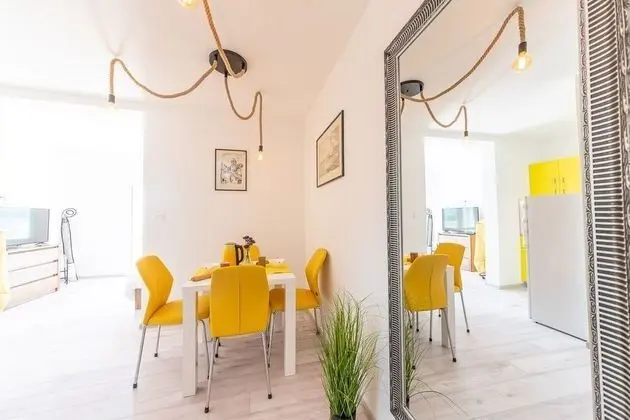 Apart Daire (Renci - great location & sea view - A)