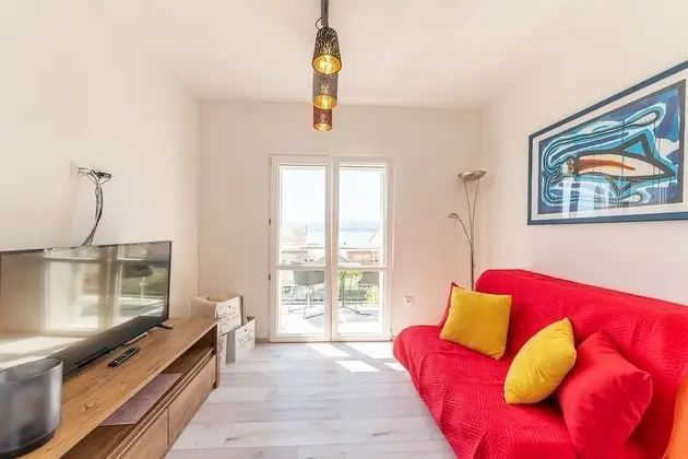Apart Daire (Renci - great location & sea view - S)