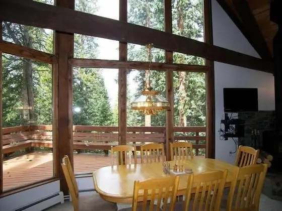 Ev, 3 Yatak Odası, Dağ Manzaralı (The Rendezvous House 376, HSMR)