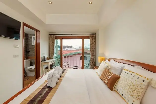 Standard Oda, 1 En Büyük (King) Boy Yatak, Sigara İçilmez, Balkon