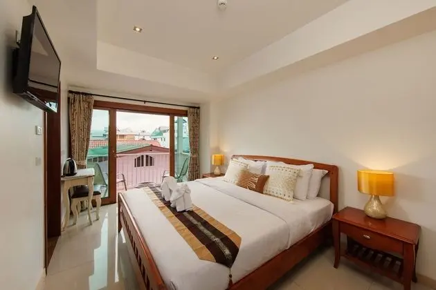 Standard Oda, 1 En Büyük (King) Boy Yatak, Sigara İçilmez, Balkon
