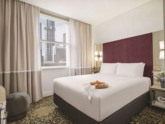 Standard Oda (Commerce Queen Yarra View)
