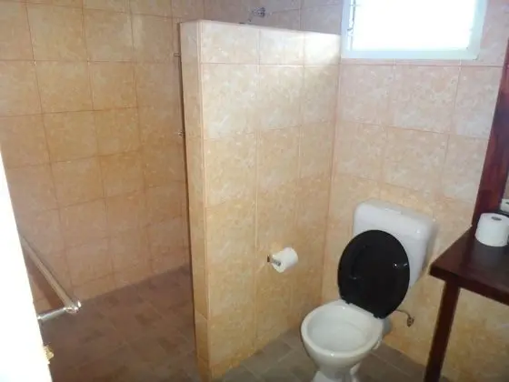 Tek Büyük Yataklı Oda, Özel Banyo (Fan)