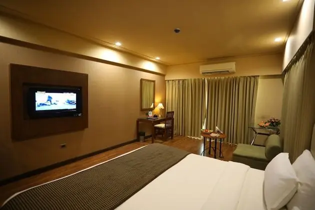 Deluxe Tek Büyük veya İki Ayrı Yataklı Oda