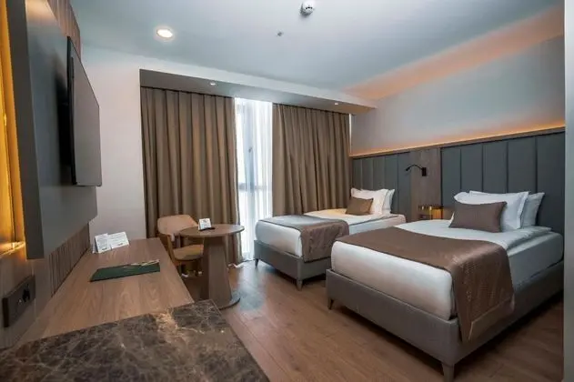 Geniş Standart Oda, Havuz Manzaralı, Non-Smoking Room