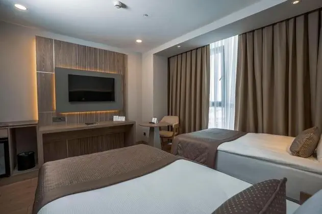 Geniş Standart Oda, Havuz Manzaralı, Non-Smoking Room