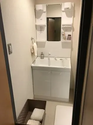 Ev