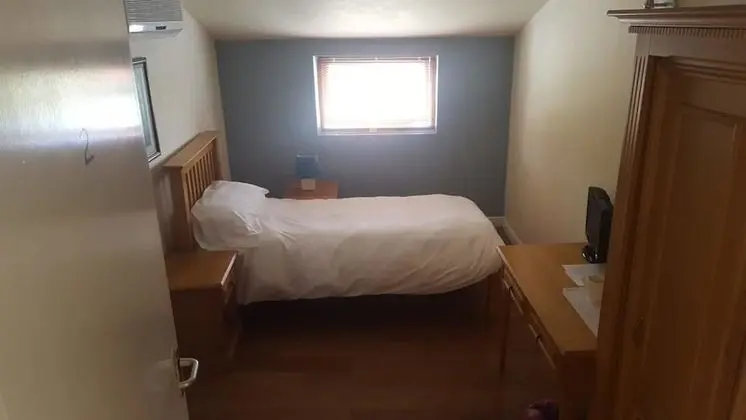 Tek Kişilik Oda