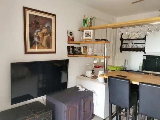 Apart Daire (Renko - 100 m from the sea - A1(2+2))
