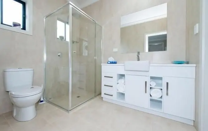 Standard Apart Daire, 2 Yatak Odası, Sigara İçilmez, Mutfak (Upstairs)