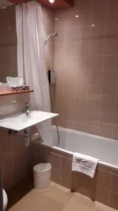 Standard Oda, 3 Tek Kişilik Yatak
