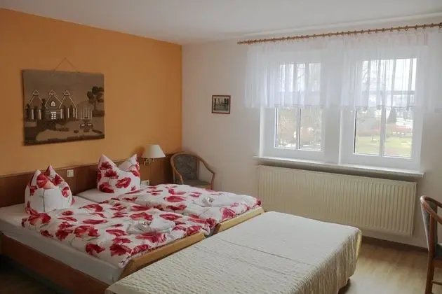 Tek Büyük Yataklı Oda