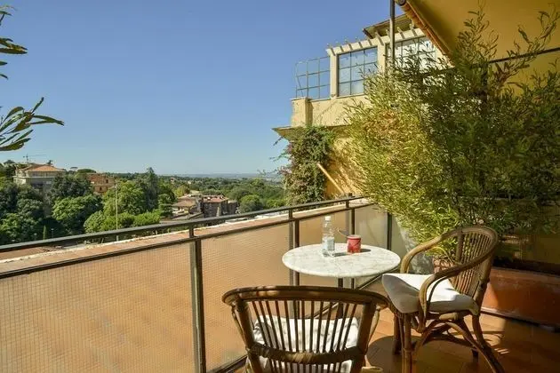 Standard Tek Büyük veya İki Ayrı Yataklı Oda