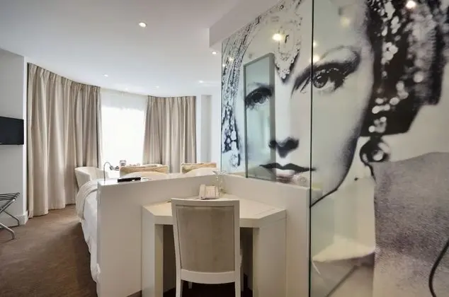 Design Oda (Prestige)