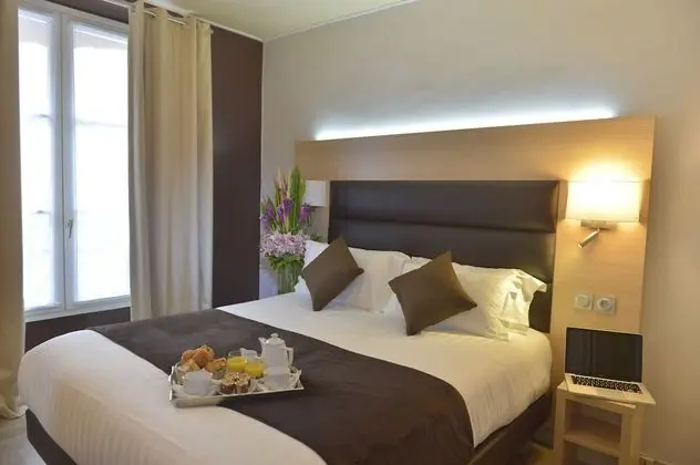 Tek Büyük Yataklı Oda (Extra bed)