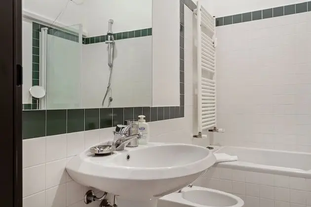 Apart Daire, 2 Yatak Odası, Sigara İçilmez