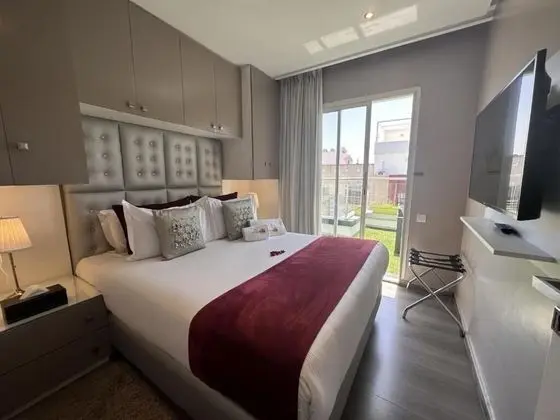 Çatı Katı Süiti (Penthouse)