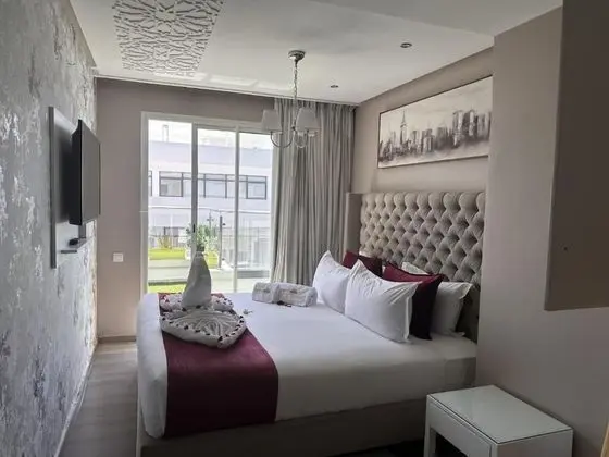 Çatı Katı Süiti (Penthouse)