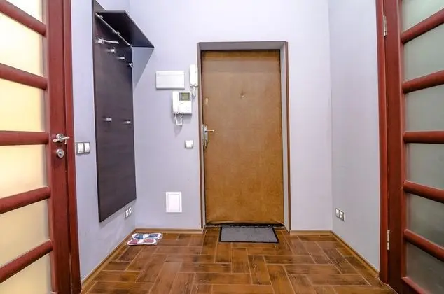 Apart Daire, 1 Yatak Odası (Saksaganskogo st. 12B)