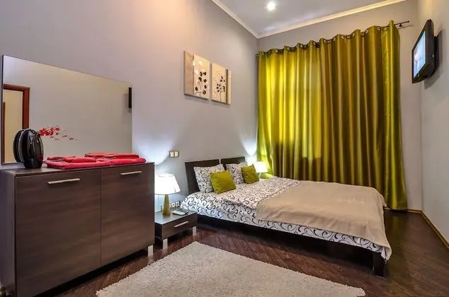 Apart Daire, 1 Yatak Odası (Saksaganskogo st. 12B)