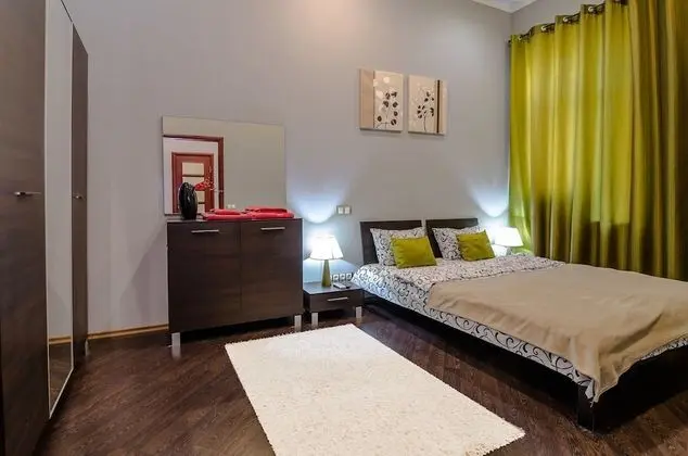 Apart Daire, 1 Yatak Odası (Saksaganskogo st. 12B)