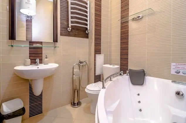 Apart Daire, 1 Yatak Odası (Saksaganskogo st. 12B)