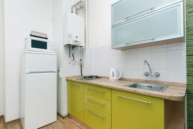 Apart Daire, 2 Yatak Odası (Gorkogo st. 12)