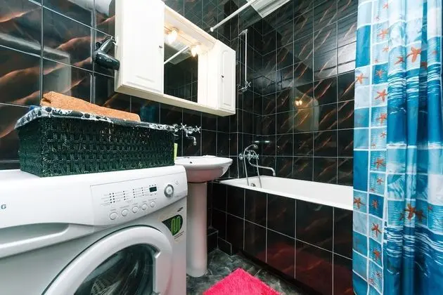 Apart Daire, 2 Yatak Odası (Gorkogo st. 12)