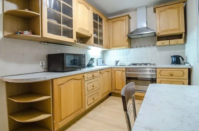 Apart Daire, 1 Yatak Odası (Sofievskaya st. 17)
