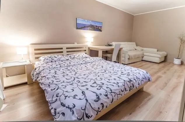 Apart Daire (Malaya Zhitomirskaya st. 10)