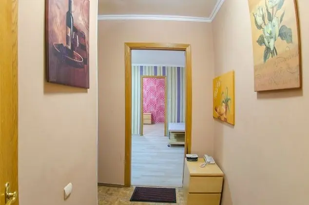 Apart Daire, 1 Yatak Odası (Lesi Ukrainki Blvd 10)