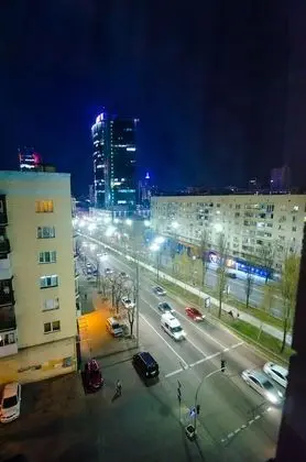 Apart Daire, 2 Yatak Odası (Lesi Ukrainki Blvd 12)